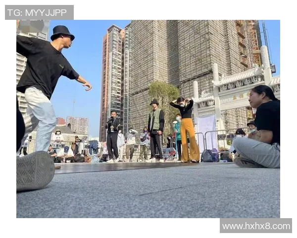 全国街舞大赛点评成都极限运动队展现灵活性与创意的精彩表现 全国街舞大赛点评成都极限运动队展现灵活性与创意的精彩表现